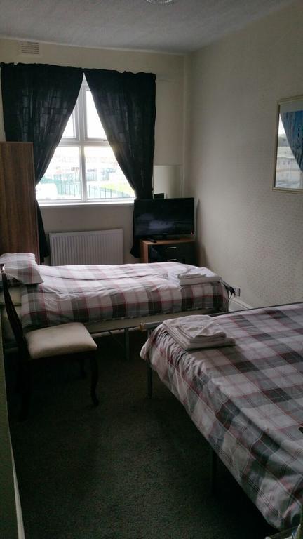 The Lodge Guest Accommodation Barrow-in-Furness Exterior photo